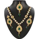 JewelMaze Green And White Austrian Stone Gold Plated Necklace Set with Maang Tikka